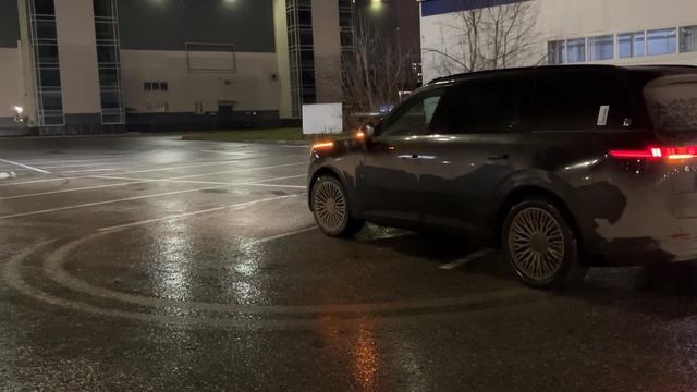 Lynk&Co 900 в Перми: Вальсовый разворот - тот самый аналог Танкового разворота