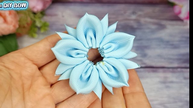 НОВОГОДНИЕ БАНТИКИ ❄️из репсовых лент.