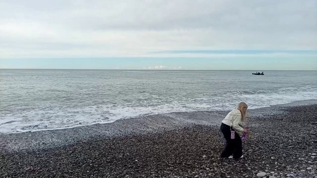 Приехали в Лазаревское, первый день отдыха