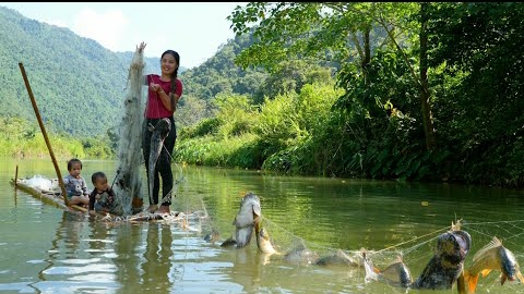 Сооружаю домик на плоту. Ловлю большую рыбу сетью. Готовим корм для свиней. Жизнь во Вьетнаме