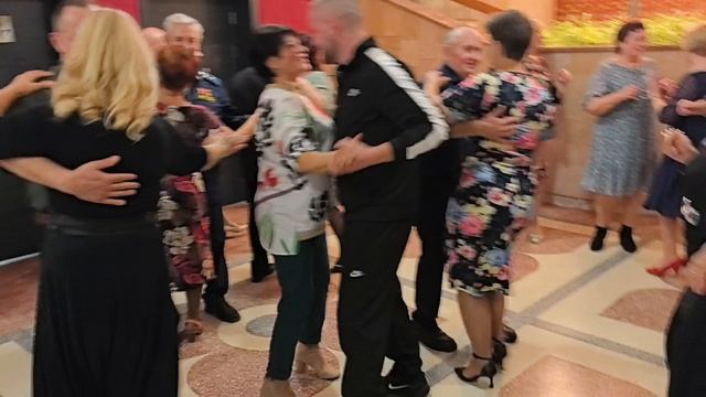 А в вагоне-ресторане... 02.11.25...