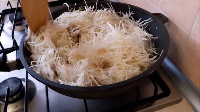 Вкусный и простой рецепт дрожжевого пирога Пирог с капустой и грибами