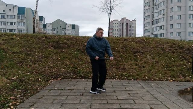 Практика с палкой Тайцзи Бань (6)