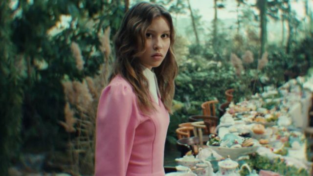 Алиса в Стране чудес 2025 // Фильм бесплатно в HD