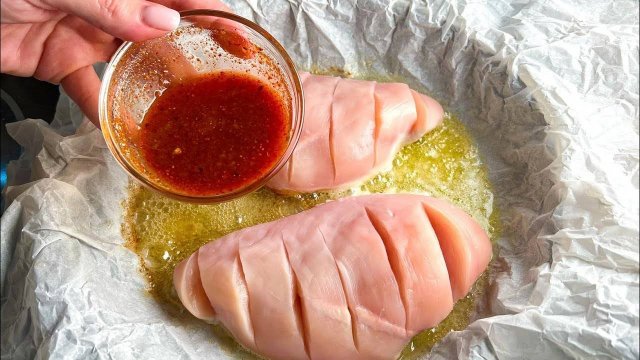 Как сделать куриную грудку сочной: рецепт в медово‑горчичном соусе