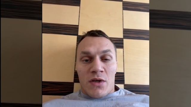 Отзыв №4 Артём Тарасов — российский боец смешанных единоборств, мастер спорта по самбо, блогер.