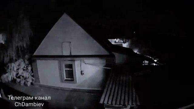 Запорожское направление.Камера видеонаблюдения зафиксировала удар русских РСЗО"Град"по пункту времен