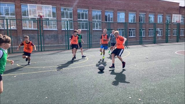 соревнования классный кубок #футболвшколе