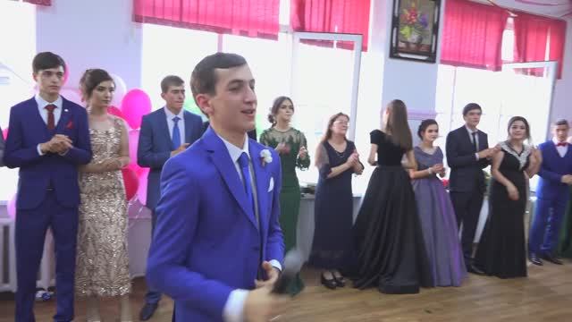 Выпускной вечер 2018г МКОУ СОШ №4 1 часть