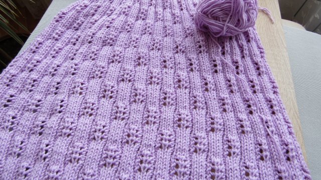 Вязание спицами - Лиловый пуловер из молочного хлопка