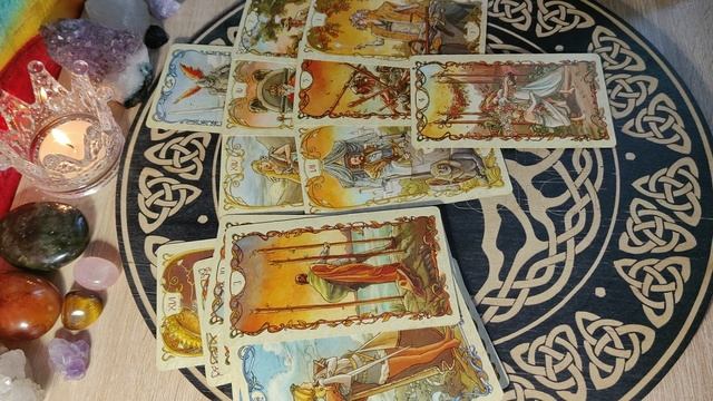 Кто о Вас сегодня думал и что именно 🤔 таро расклад