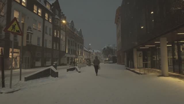 Зимняя сказка в Бергене | Атмосферная пешеходная экскурсия в формате 4K