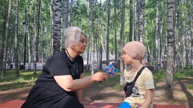 Дептруда и занятости Югры поздравляет с Днём России