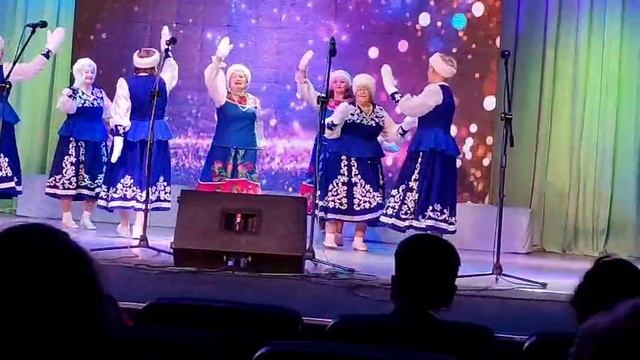 "Непоседушки" с. Стуково, танец"Рукавички"