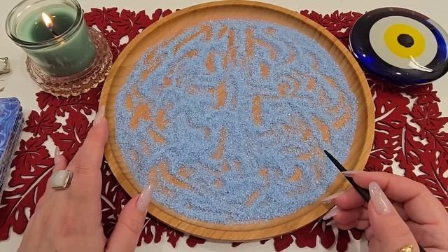 Гадание на песке: твой духовный защитник🙏 готов передать💯 секретное послание✉️ для тебя