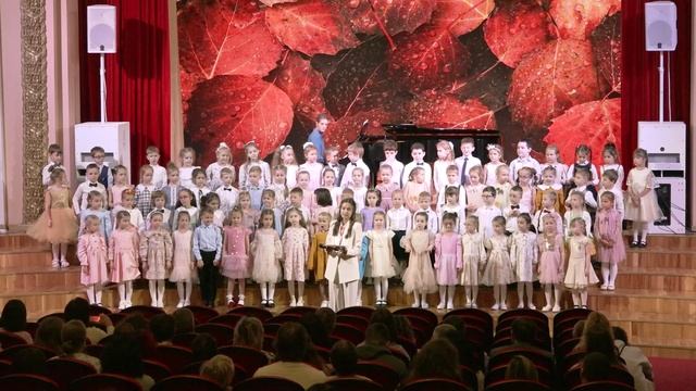 Концерт хора "Дождинка" - "Осенние истории"