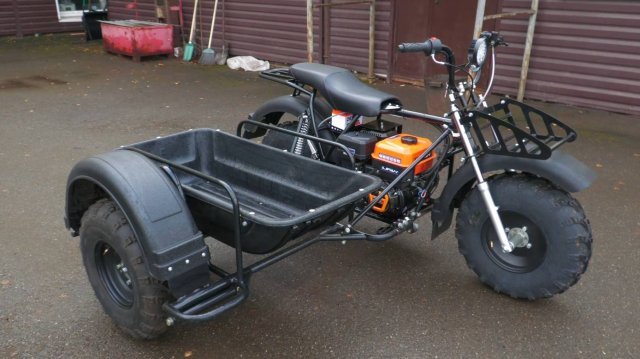 Мотоцикл СПРИНТ (Ижтехмаш). С грузовым боковым прицепом, на колесах 10" (23х7-10").