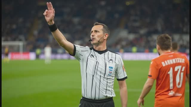 Семинар арбитра ФИФА Алексея Лунёва