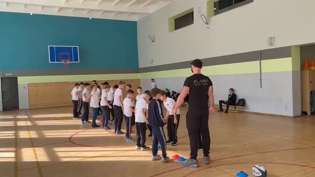 Упражнение на внимание и быстроту реакции.