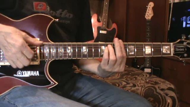 -ДЕТСТВА ПОСЛЕДНИЙ ЗВОНОК-ВИА-"ПЛАМЯ"(как играть на гитаре аккорды)