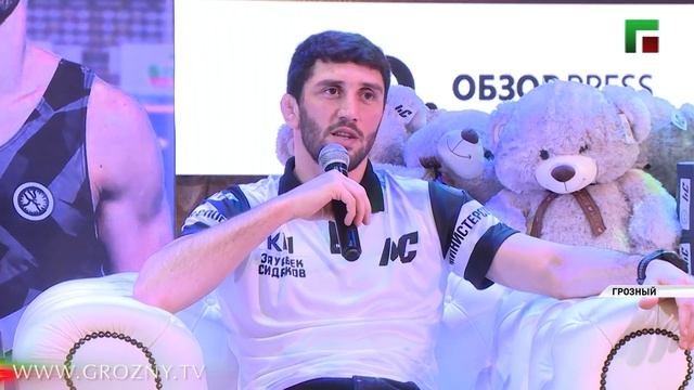 Семинар-диалог с участием Ахмата Кадырова прошел в ЧГУ им. А.А. Кадырова