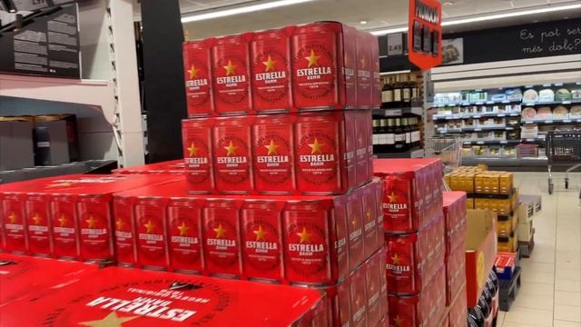 Жизнь Наташи и её семьи в Испании.