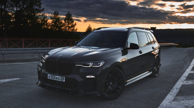 Катаемся с другом на 530 сильной х7/ BMW x7 M50i Dravit Gray