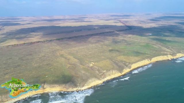 Побережье Черноморского района, с. Окуневка участки сельхоз назначения у моря, вид с высоты
