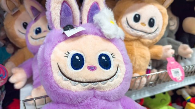 Лабубу оказалась токсичной. Опасные вещества найдены в популярной игрушке