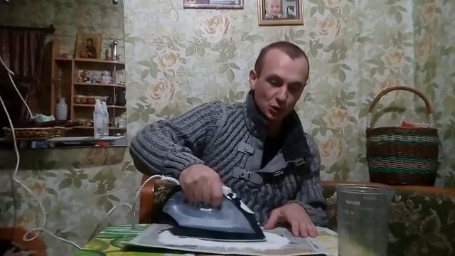 Как почистить пригоревший утюг от нагара.
