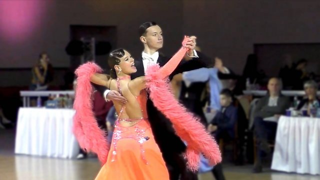 Юниоры-2, St (D) финал: медленный вальс, танго, медленный фокстрот, квикстеп. Kinezis Cup 2025