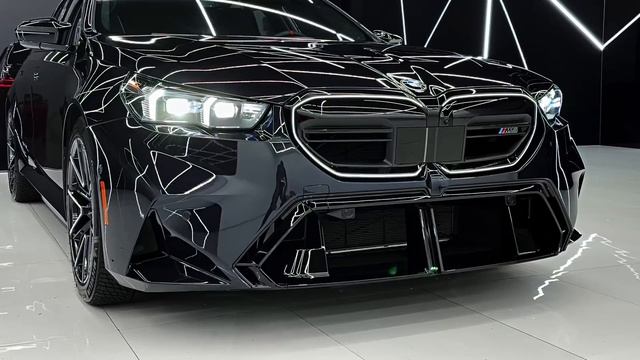 BMW M5 2025 обзор