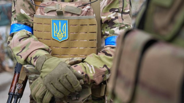 В красноармейском котле: ВСУ расстреливают своих за попытки сдаться в плен России