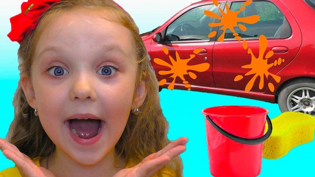 Лиза с папой и их забавная история с машиной / Веселая песенка / Моем машинку / Видео для детей