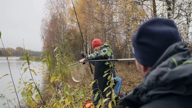 ФИДЕР по холодной воде! Ловим густеру поздней осенью