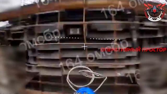 💥🇺🇦⚡Пара дронов сожгла всушный броневик «Козак» на Лиманском направлении