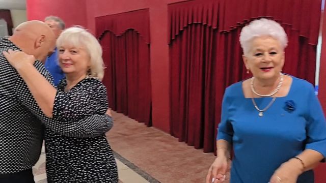 Кто кому ответит да... 09.11.25...