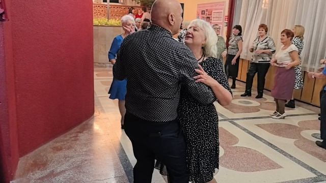 Давай вернём тот месяц май... 09.11.25...