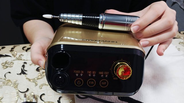 Влог//Теперь мой маникюр будет ещё  лучше с аппаратом для маникюра Dykemann N