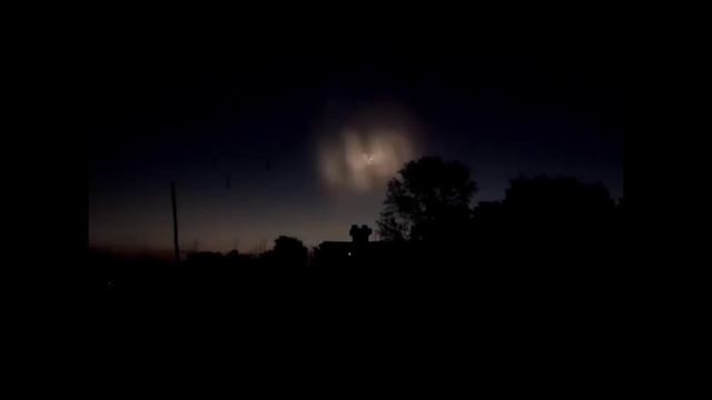 Лицо в небе над Индией (второе видео) 5 ноября 2025