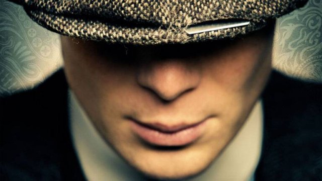 ОСТРЫЕ КОЗЫРЬКИ