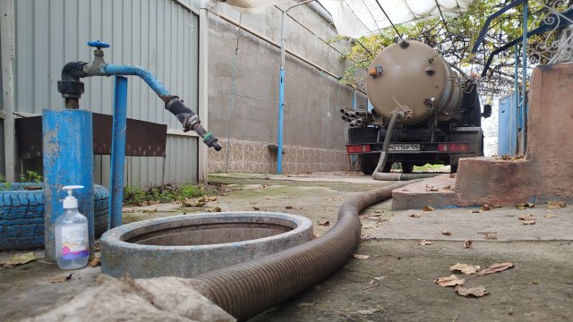 😁👉🏼Жидкое золото: Шланг на передовой!💩💩💩