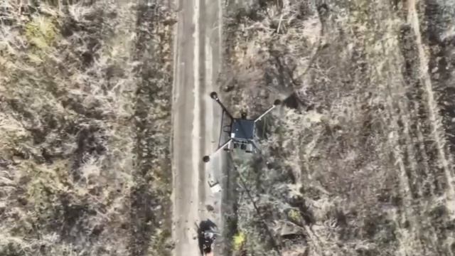 Российский беспилотник сбил дрон ВСУ при помощи банки тушëнки