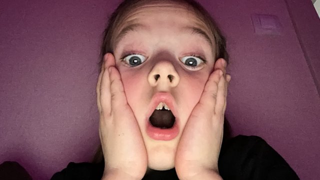 ( я не выполнила испытания игры кальмара что теперь со мной будет же хе я буду смеяться потомучто??)