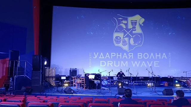 Дж. Фина "Шмелиные буги", Дж. Ванамакер "Страттин" исп. Тараскин Даниил, конкурс "Ударная волна"