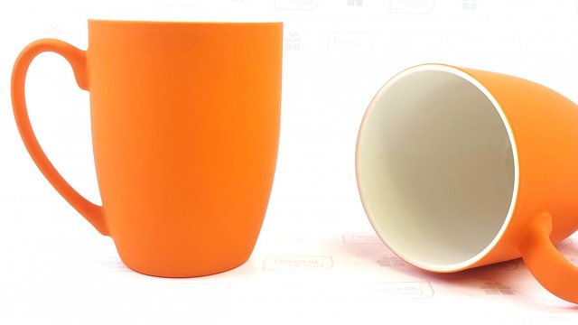 Оранжевые кружки с soft touch покрытием SWEET