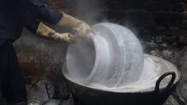 Процесс изготовления традиционного горшка