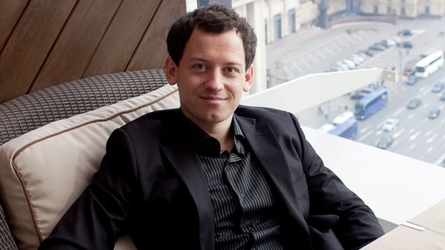 Сергей Елисеев в ресторане White Rabbit в Москве: вид на Садовое кольцо