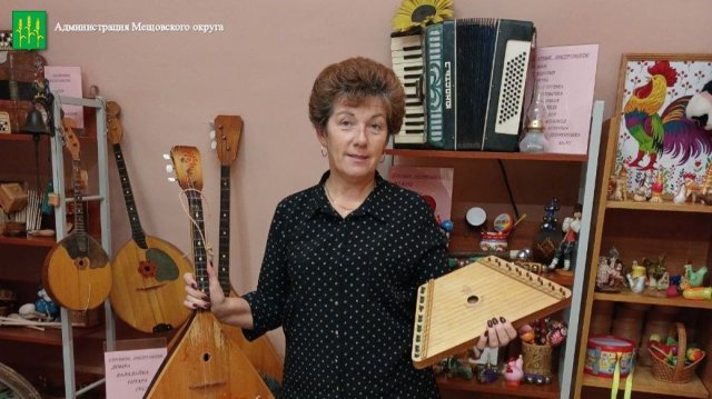 Музей русских народных инструментов в Мещовской школе искусств