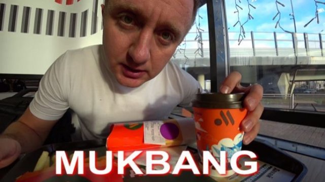 Мукбанг. Могу ли я откладывать в месяц 150 000 рублей.